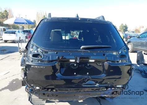 2025 Subaru Forester Limited z USA, uszkodzony, nr VIN JF2SLDRC4SH495409